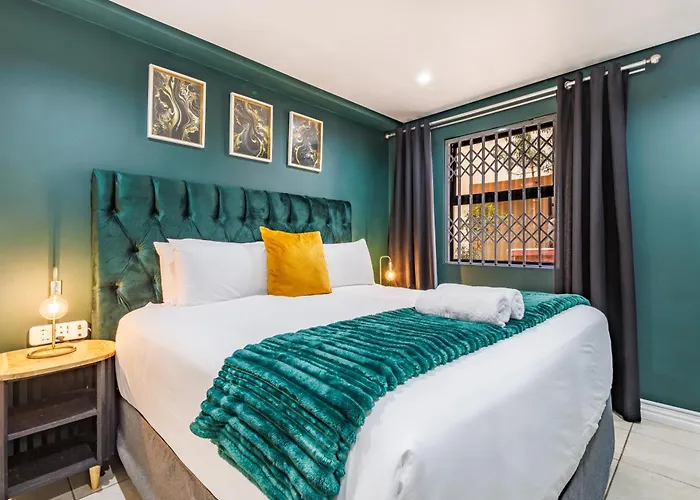 Green Diamond Umhlanga Apartment W Balcony & Rooftop Pool